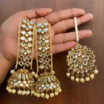 Shimmering Graceful Earings with Tika